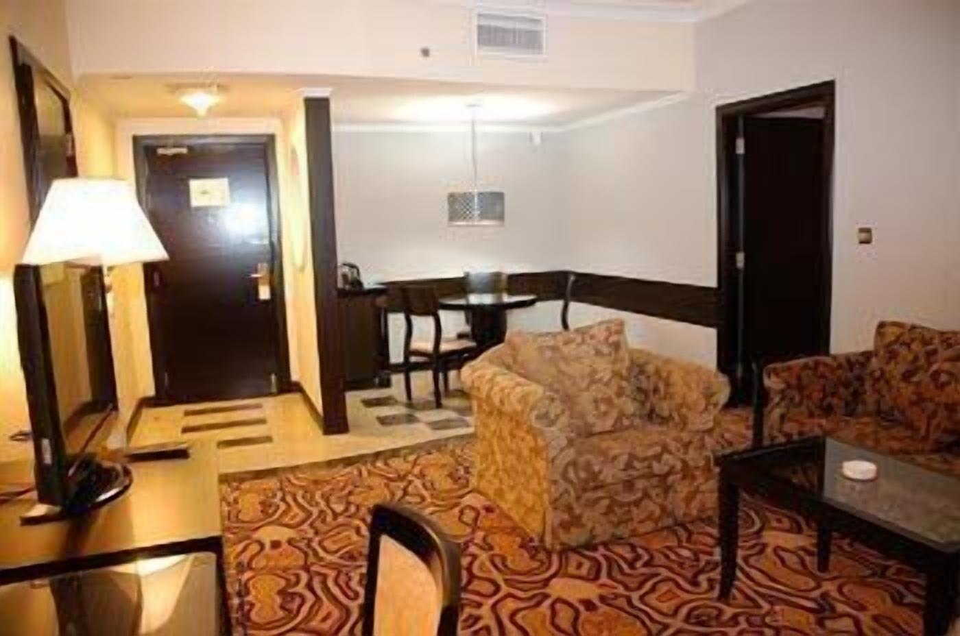 Sharjah Palace Hotel Ngoại thất bức ảnh