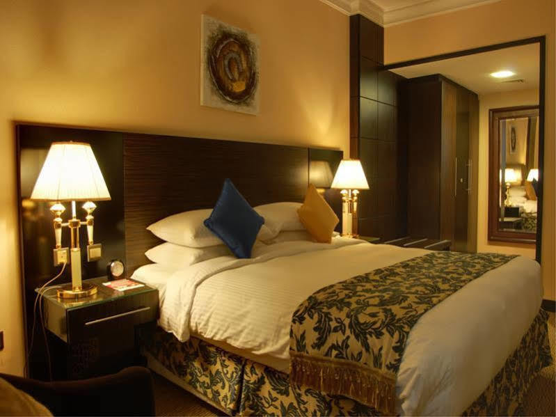 Sharjah Palace Hotel Ngoại thất bức ảnh
